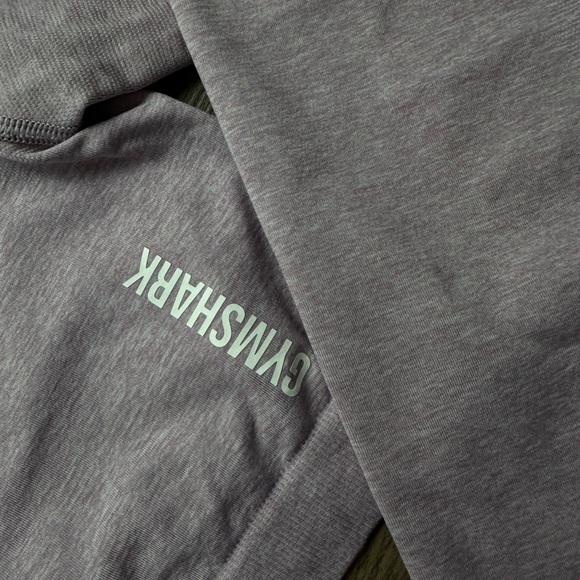 Gymshark Women's Lavender Long Sleeve Crop Top - Picture 6 of 7